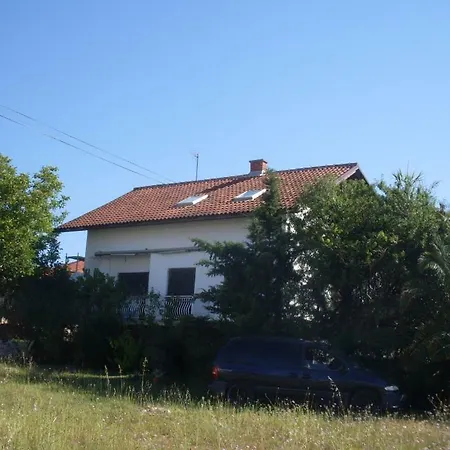 Ferienwohnung Mit Garten