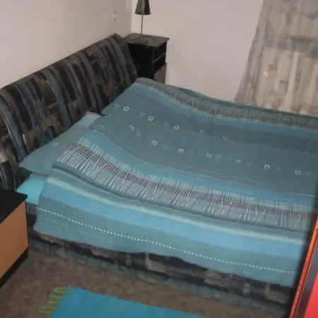 Ferienwohnung Mit Garten *